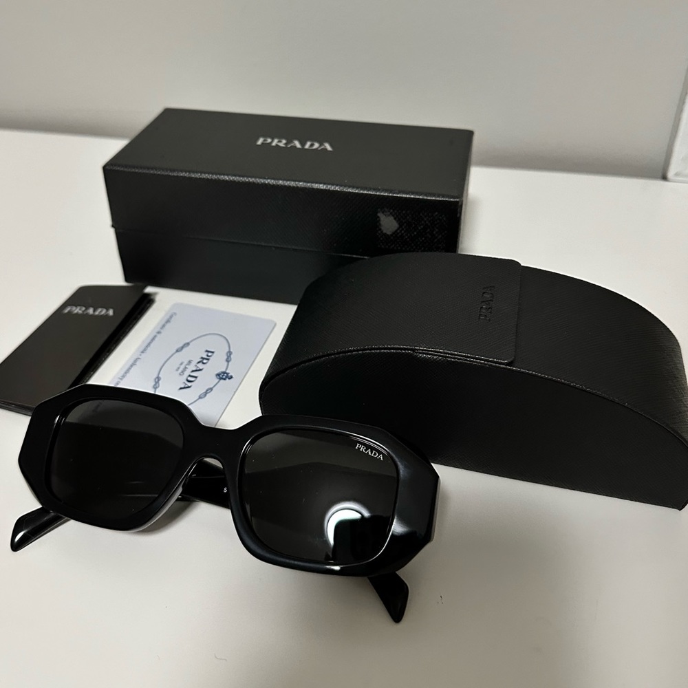 COPY - Prada Sunglasses SPR 17W-F 51/20 140-5S0 145 3N